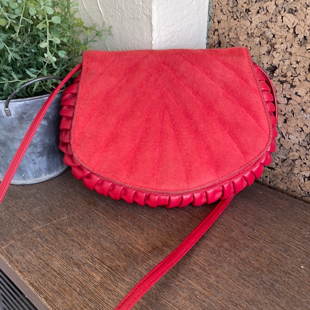 VINTAGE ‘80s Brio! Leather/suede crossbody